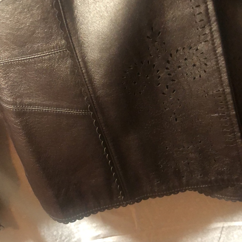 NyGard Leather Jacket - Picture 11 of 13
